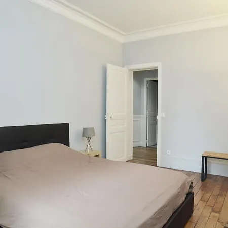 -votre Nid Familial Parisien - Batignolles * Paris